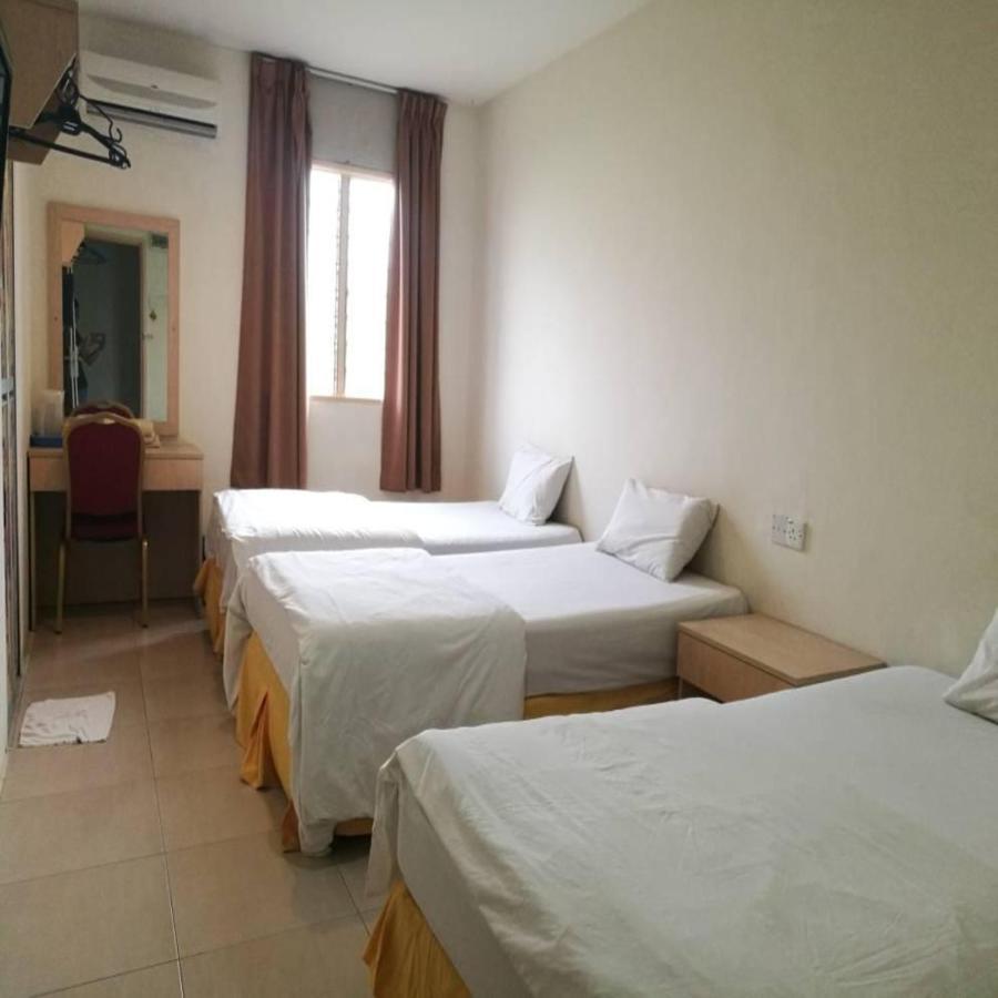 Fresh Hotel Bercham Ipoh Exteriör bild