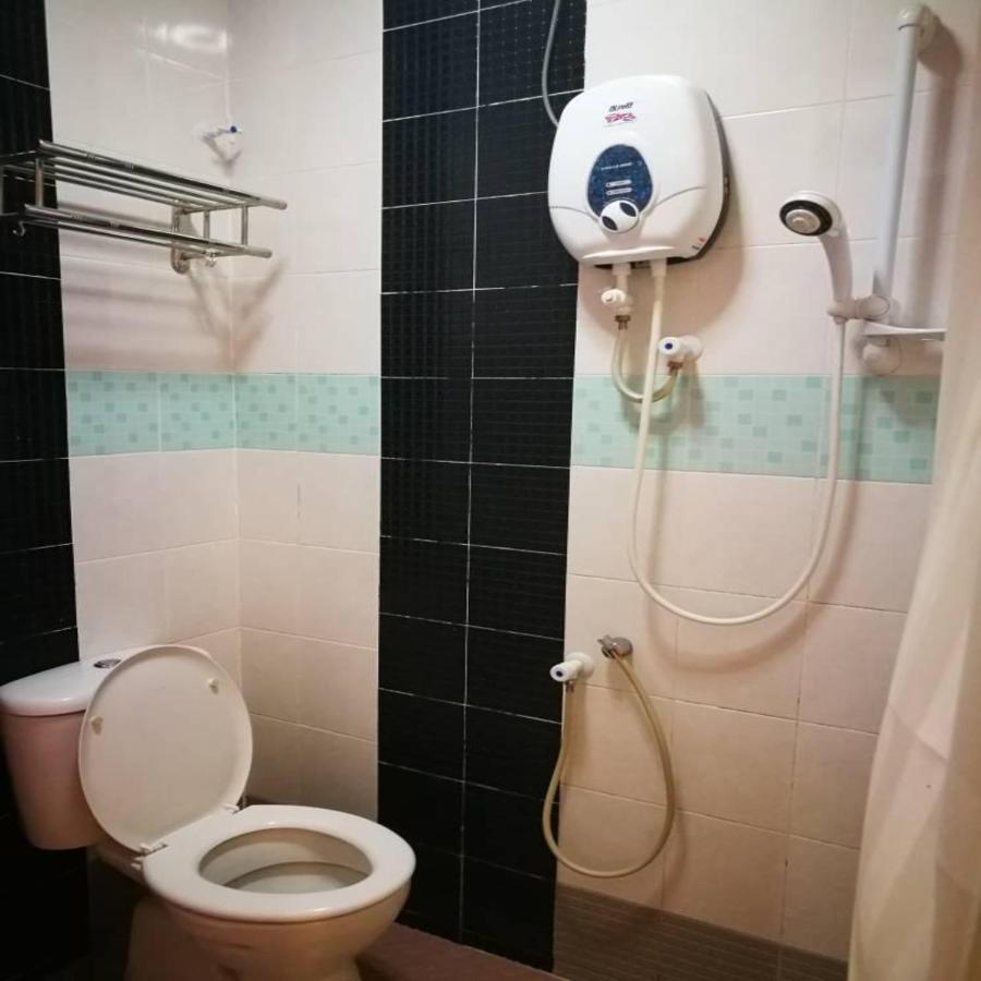 Fresh Hotel Bercham Ipoh Exteriör bild