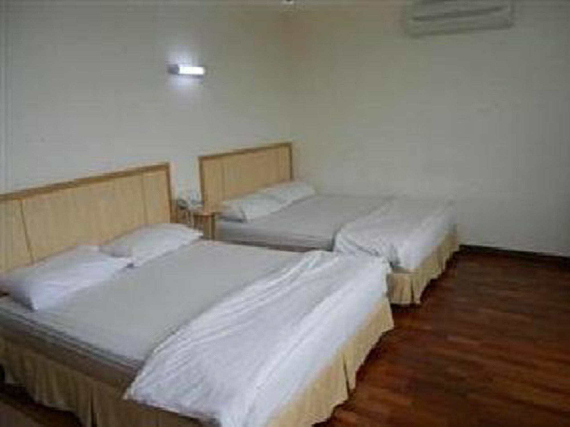 Fresh Hotel Bercham Ipoh Exteriör bild